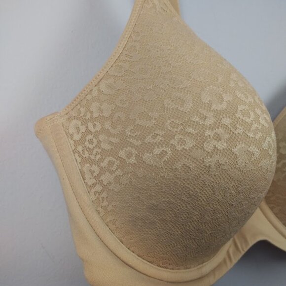 Barely Breezies Full Coverage T Shirt Bra 38DD Underwire Beige Nude Unpadded - Picture 3 of 15